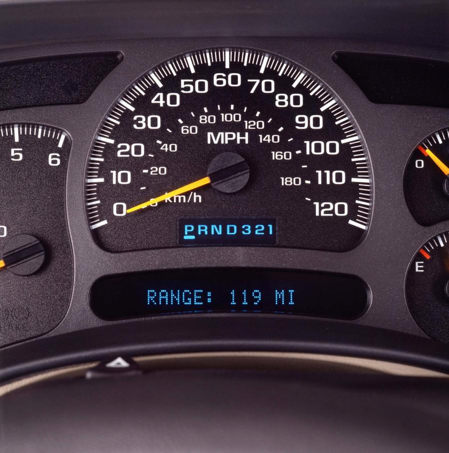  GMC Yukon 2003 года  (фото 13 из 20)